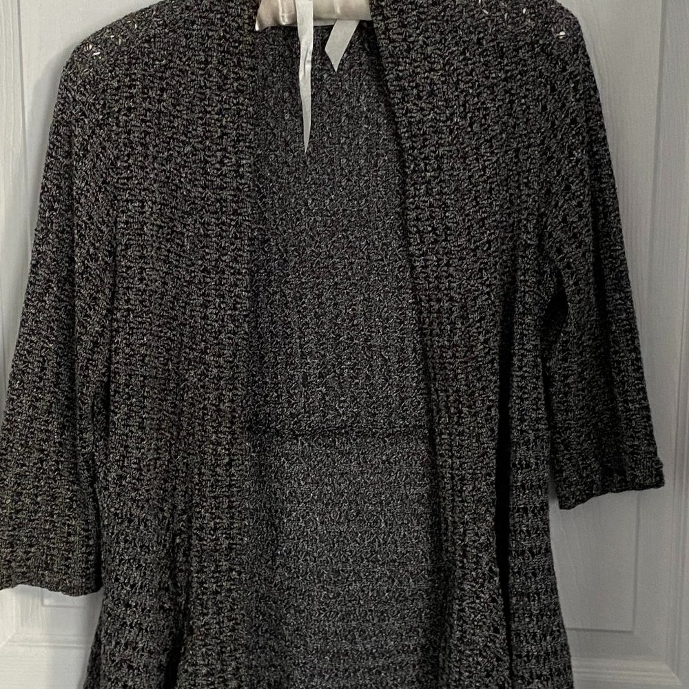 Light weight sweater